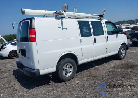 2014 Chevrolet Express G3500 z USA, uszkodzony, nr VIN 1GCZGTCA0E1190859